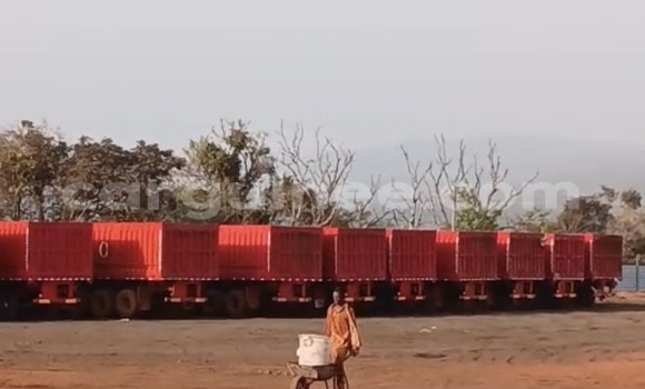 Acheter Neuf Voiture Abarth 124 Spider Rouge à Conakry, Conakry Acheter Neuf Voiture Abarth 124 Spider Rouge à Conakry, Conakry