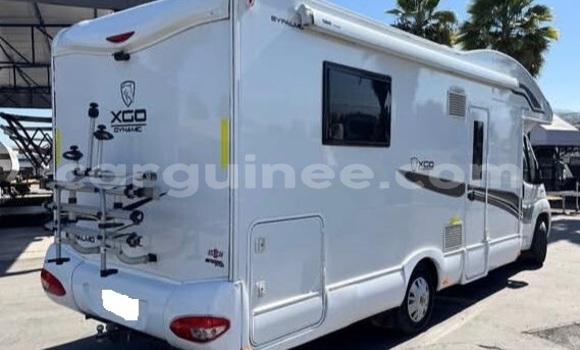 Acheter Occasion Voiture Fiat 900T Blanc à Conakry, Conakry Acheter Occasion Voiture Fiat 900T Blanc à Conakry, Conakry