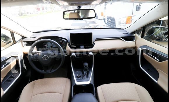 Buy New Toyota RAV4 White Car in Conakry in Conakry Buy New Toyota RAV4 White Car in Conakry in Conakry