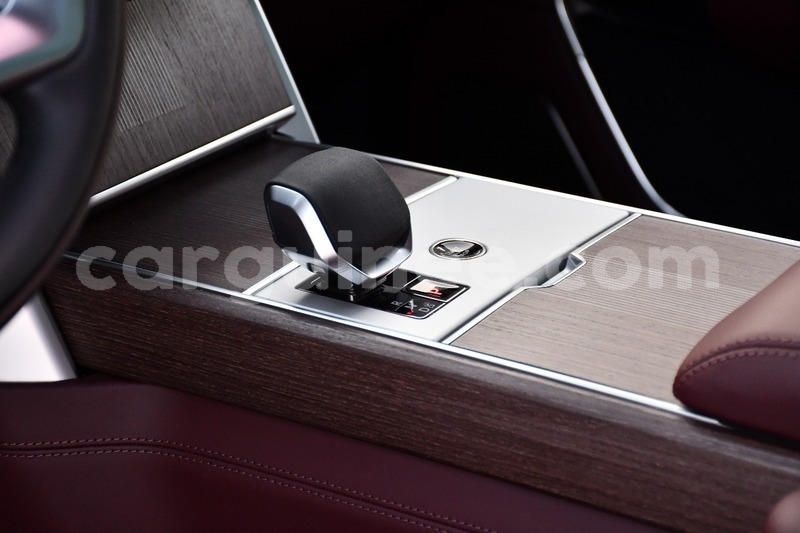 Big with watermark range rover range rover conakry conakry 10900