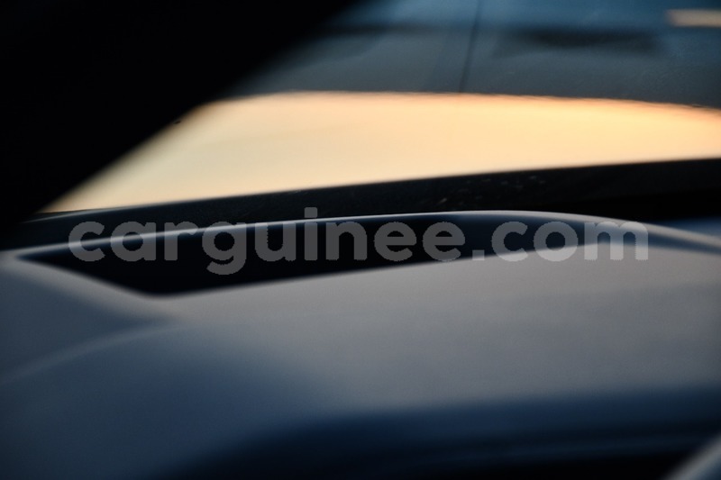 Big with watermark range rover range rover conakry conakry 10900