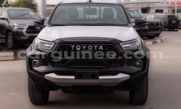 Buy New Toyota Hilux Black Car in Conakry in Conakry Buy New Toyota Hilux Black Car in Conakry in Conakry