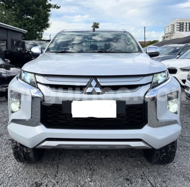 Big with watermark mitsubishi l200 conakry conakry 10916