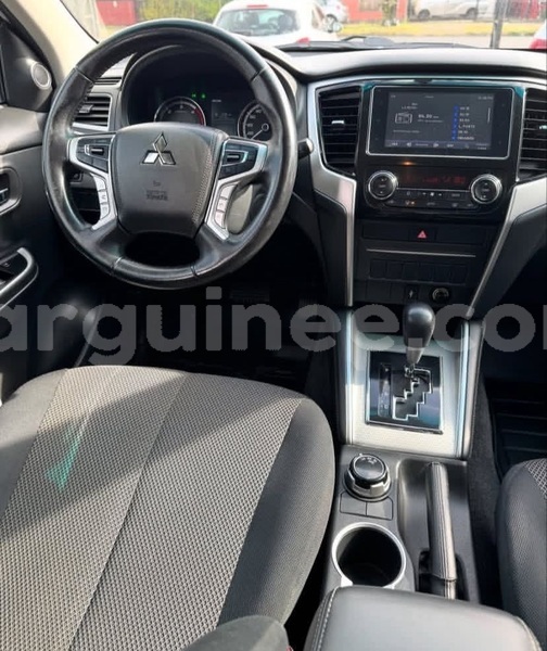 Big with watermark mitsubishi l200 conakry conakry 10916