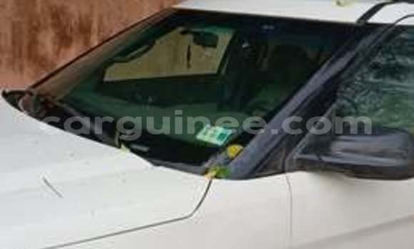 Acheter Occasion Voiture Ford Explorer Blanc à Conakry, Conakry Acheter Occasion Voiture Ford Explorer Blanc à Conakry, Conakry