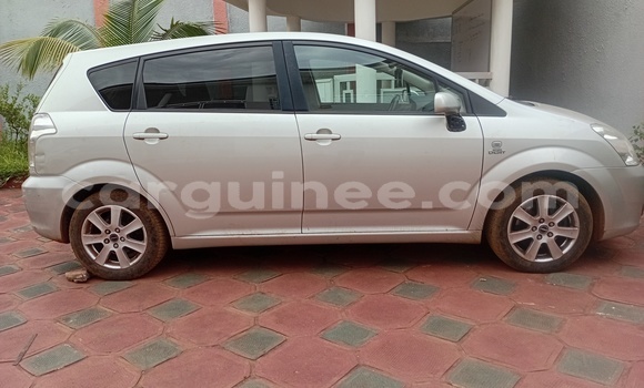 Acheter Neuf Voiture Toyota Corolla Verso Gris à Conakry, Conakry Acheter Neuf Voiture Toyota Corolla Verso Gris à Conakry, Conakry