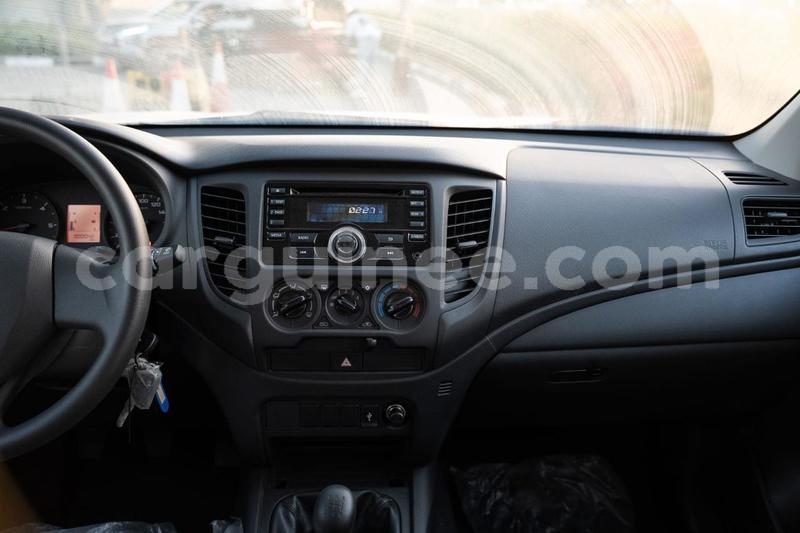 Big with watermark mitsubishi l200 conakry conakry 10969