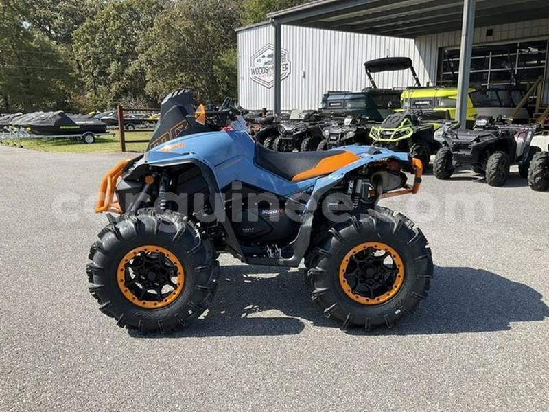 Big with watermark yamaha tmax coyah coyah 10981