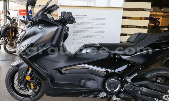 Acheter Neuf Moto Yamaha TMAX Noir à Coyah, Coyah Acheter Neuf Moto Yamaha TMAX Noir à Coyah, Coyah