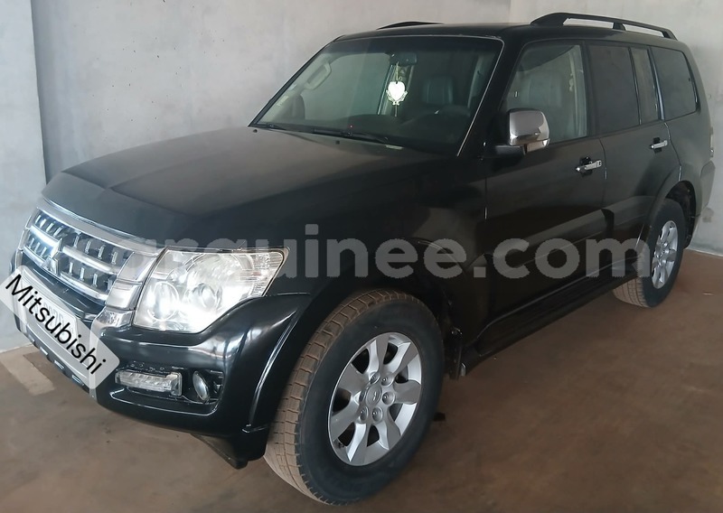 Big with watermark mitsubishi pajero conakry conakry 10983