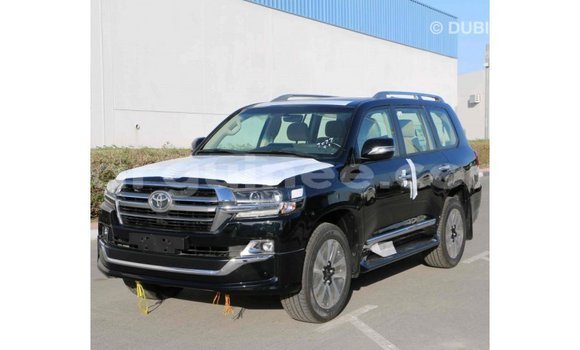 Buy Import Toyota Land Cruiser Black Car in Import - Dubai in Conakry Buy Import Toyota Land Cruiser Black Car in Import - Dubai in Conakry