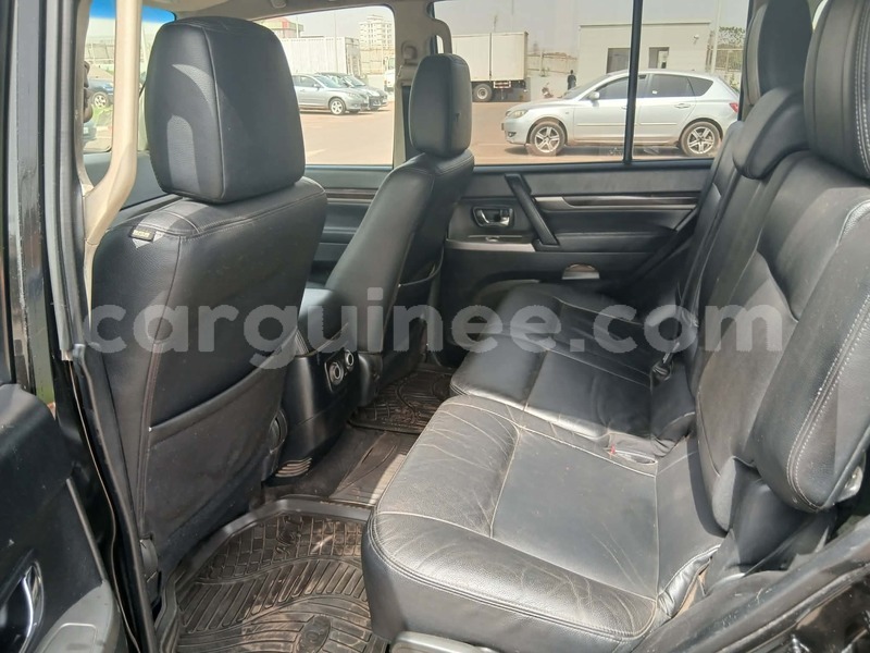 Big with watermark mitsubishi pajero conakry conakry 10983