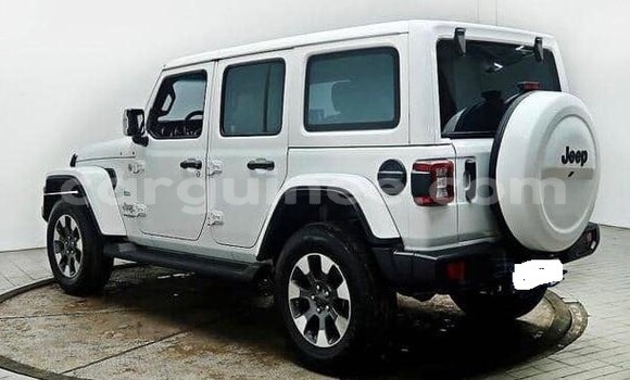 Acheter Occasion Voiture Jeep Wrangler Blanc à Conakry, Conakry Acheter Occasion Voiture Jeep Wrangler Blanc à Conakry, Conakry