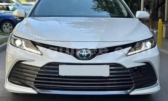 Acheter Occasion Voiture Toyota Camry Blanc à Conakry, Conakry