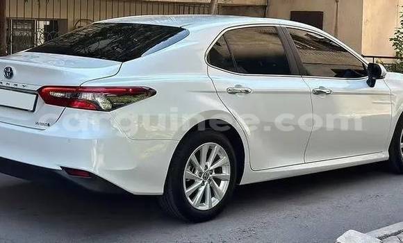 Acheter Occasion Voiture Toyota Camry Blanc à Conakry, Conakry Acheter Occasion Voiture Toyota Camry Blanc à Conakry, Conakry