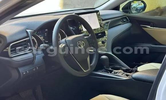 Acheter Occasion Voiture Toyota Camry Blanc à Conakry, Conakry Acheter Occasion Voiture Toyota Camry Blanc à Conakry, Conakry