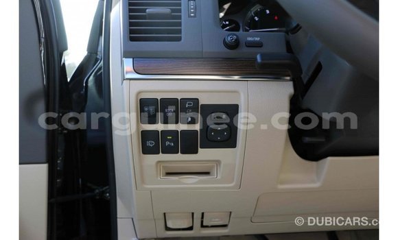 Buy Import Toyota Land Cruiser Black Car in Import - Dubai in Conakry Buy Import Toyota Land Cruiser Black Car in Import - Dubai in Conakry
