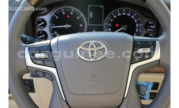 Buy Import Toyota Land Cruiser Black Car in Import - Dubai in Conakry Buy Import Toyota Land Cruiser Black Car in Import - Dubai in Conakry