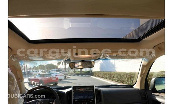 Buy Import Toyota Land Cruiser Black Car in Import - Dubai in Conakry Buy Import Toyota Land Cruiser Black Car in Import - Dubai in Conakry
