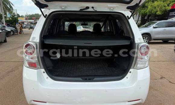Buy Used Toyota Verso White Car in Conakry in Conakry Buy Used Toyota Verso White Car in Conakry in Conakry