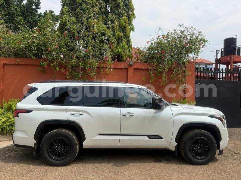 Big with watermark toyota sequoia conakry conakry 11049