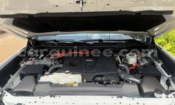 Acheter Import Voiture Toyota Sequoia Blanc à Conakry, Conakry Acheter Import Voiture Toyota Sequoia Blanc à Conakry, Conakry