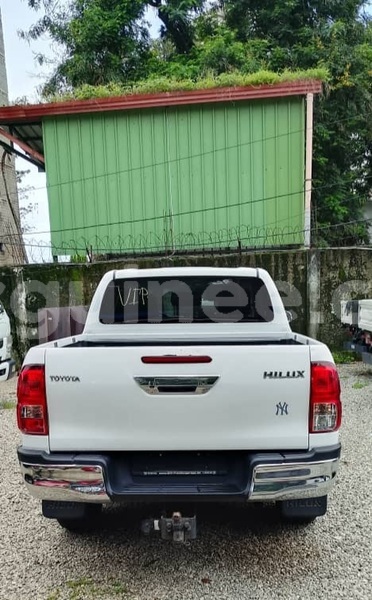 Big with watermark toyota hilux conakry conakry 11050