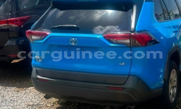 Acheter Import Voiture Toyota RAV4 Bleu à Conakry, Conakry Acheter Import Voiture Toyota RAV4 Bleu à Conakry, Conakry