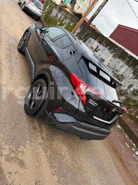 Big with watermark toyota c hr conakry conakry 11058