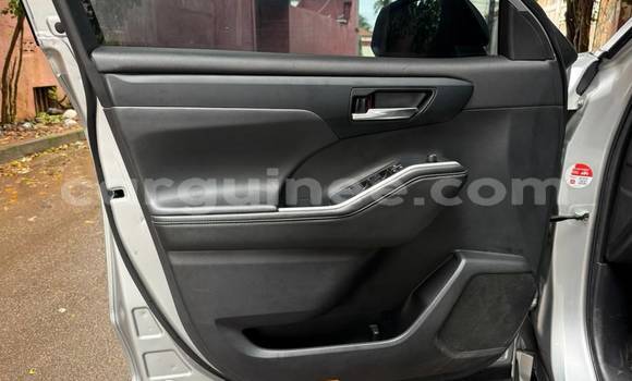 Buy Used Toyota Highlander Other Car in Conakry in Conakry Buy Used Toyota Highlander Other Car in Conakry in Conakry