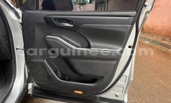 Buy Used Toyota Highlander Other Car in Conakry in Conakry Buy Used Toyota Highlander Other Car in Conakry in Conakry