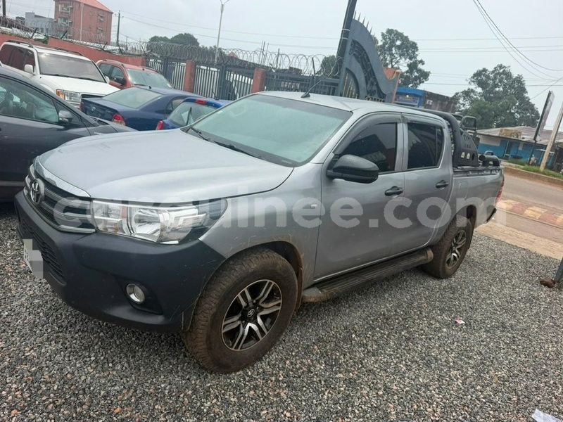 Big with watermark toyota hilux conakry conakry 11078