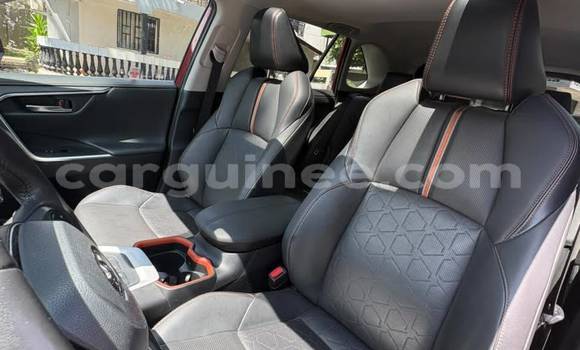 Buy Import Toyota RAV4 Red Car in Conakry in Conakry Buy Import Toyota RAV4 Red Car in Conakry in Conakry