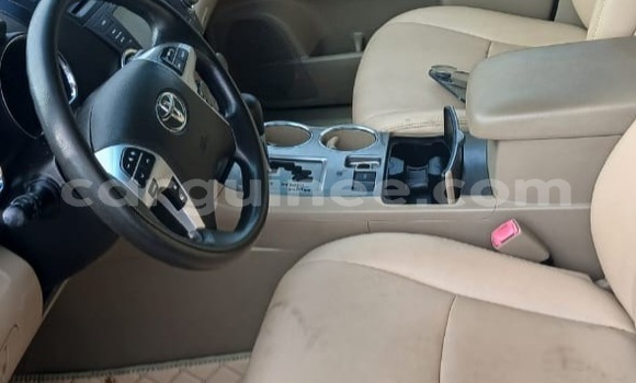 Buy Import Toyota Highlander Black Car in Conakry in Conakry Buy Import Toyota Highlander Black Car in Conakry in Conakry