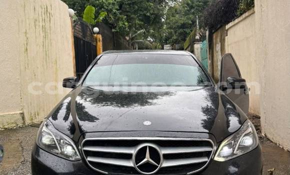 Acheter Import Voiture Mercedes-Benz E-Classe Noir à Conakry, Conakry