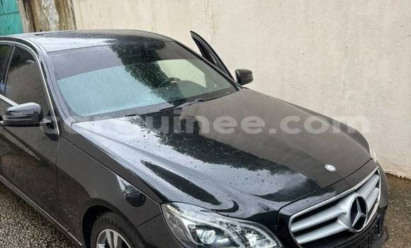 Acheter Import Voiture Mercedes-Benz E-Classe Noir à Conakry, Conakry Acheter Import Voiture Mercedes-Benz E-Classe Noir à Conakry, Conakry