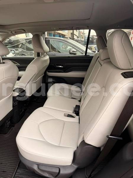 Big with watermark toyota highlander conakry conakry 11092