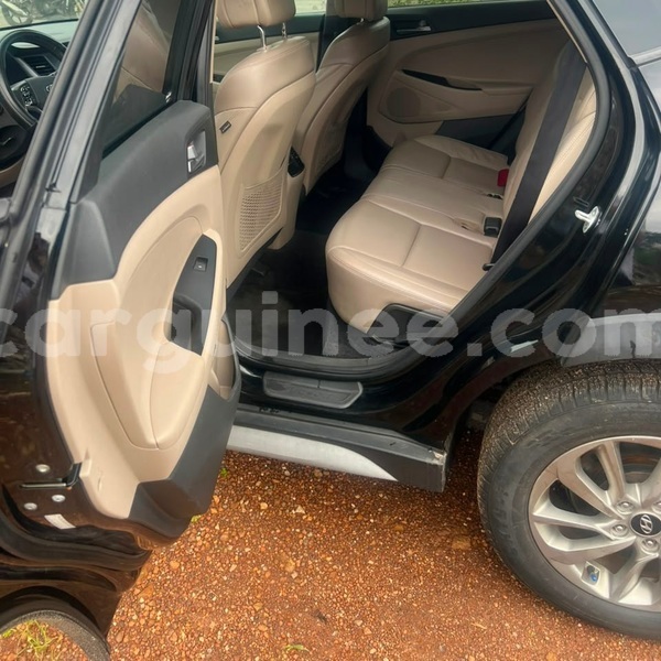 Big with watermark hyundai tucson conakry conakry 11103