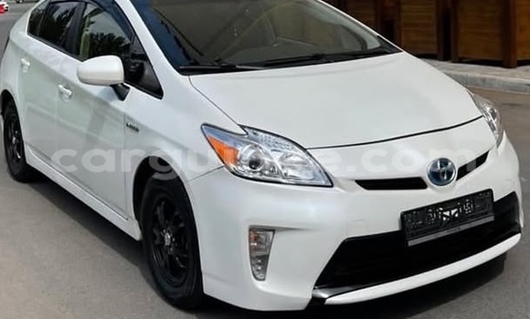 Acheter Occasion Voiture Toyota Prius Blanc à Conakry, Conakry