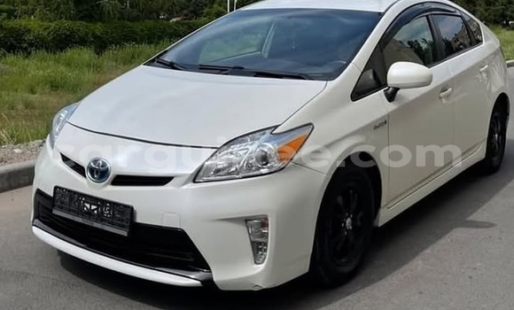 Acheter Occasion Voiture Toyota Prius Blanc à Conakry, Conakry Acheter Occasion Voiture Toyota Prius Blanc à Conakry, Conakry