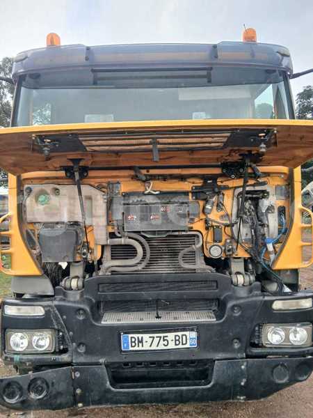Big with watermark iveco cursor conakry conakry 11109