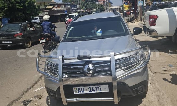 Acheter Occasion Voiture Renault Duster Gris à Conakry, Conakry Acheter Occasion Voiture Renault Duster Gris à Conakry, Conakry