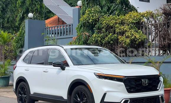 Buy Import Honda CR–V White Car in Conakry in Conakry