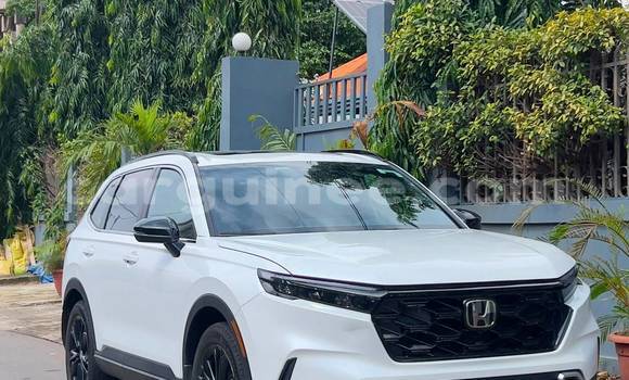 Acheter Import Voiture Honda CR–V Blanc à Conakry, Conakry Acheter Import Voiture Honda CR–V Blanc à Conakry, Conakry