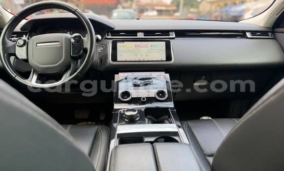 Acheter Import Voiture Land Rover Range Rover Velar Noir à Conakry, Conakry Acheter Import Voiture Land Rover Range Rover Velar Noir à Conakry, Conakry