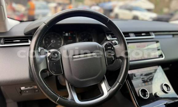Acheter Import Voiture Land Rover Range Rover Velar Noir à Conakry, Conakry Acheter Import Voiture Land Rover Range Rover Velar Noir à Conakry, Conakry