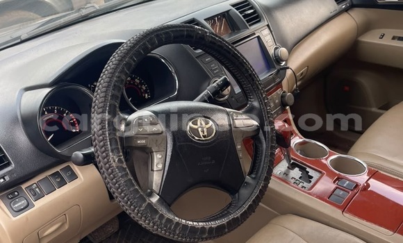 Acheter Occasion Voiture Toyota Highlander Noir à Conakry, Conakry Acheter Occasion Voiture Toyota Highlander Noir à Conakry, Conakry
