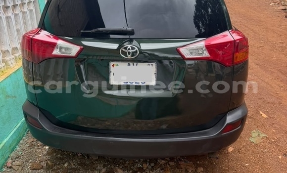 Acheter Occasion Voiture Toyota RAV4 Vert à Conakry, Conakry Acheter Occasion Voiture Toyota RAV4 Vert à Conakry, Conakry