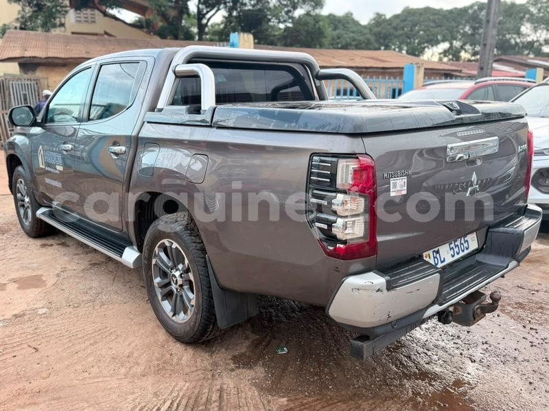 Big with watermark mitsubishi l200 conakry conakry 11189