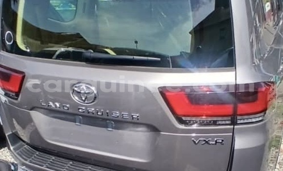 Acheter Neuf Voiture Toyota Land Cruiser Vert à Conakry, Conakry Acheter Neuf Voiture Toyota Land Cruiser Vert à Conakry, Conakry